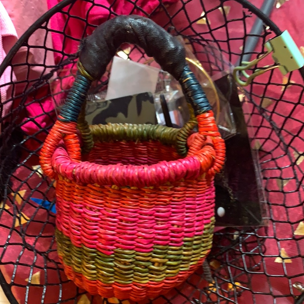 Mini basket decor